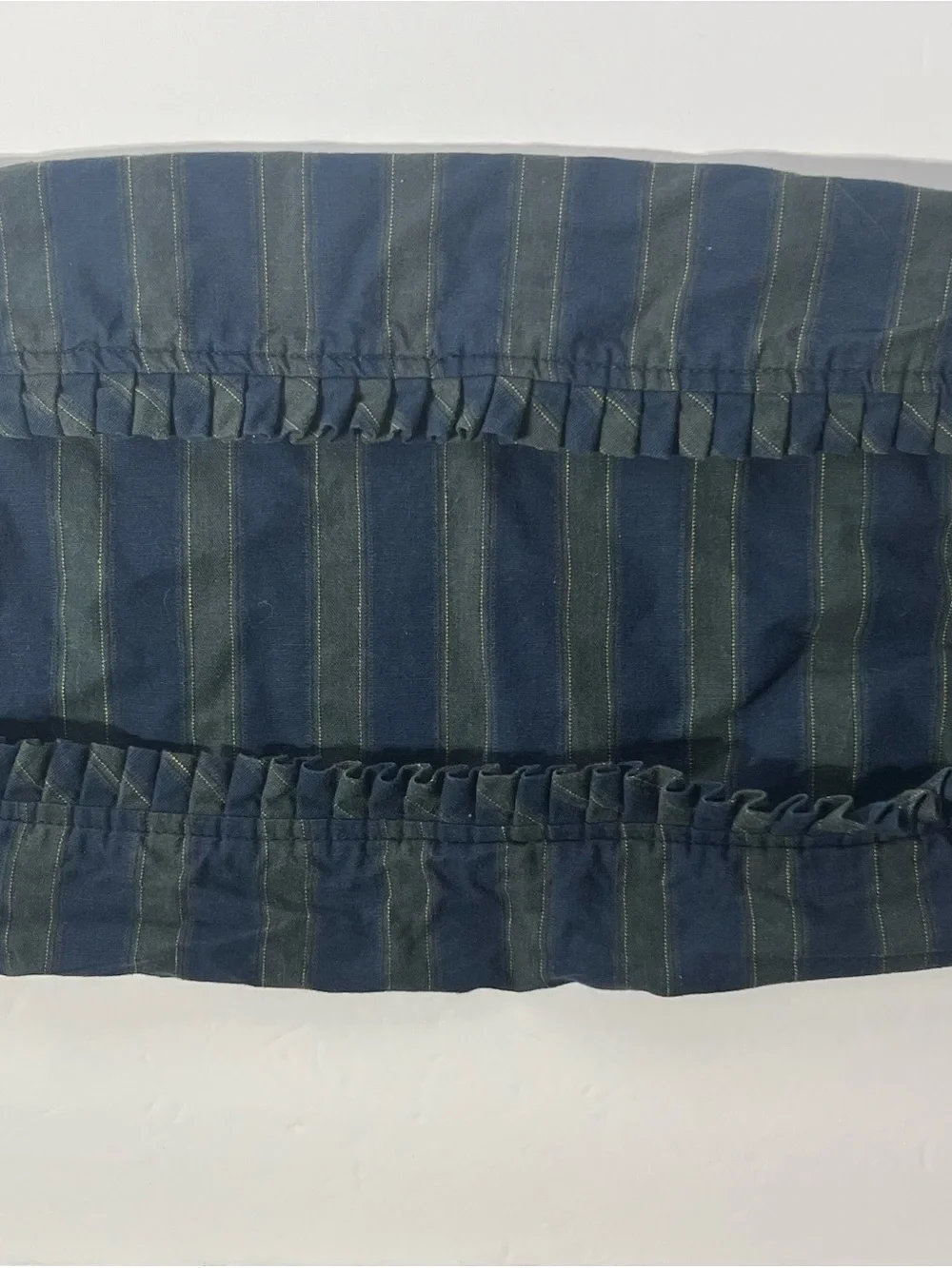 Longaberger Navy and Green Members Stripe 9x13 Ruffled Basket Liner